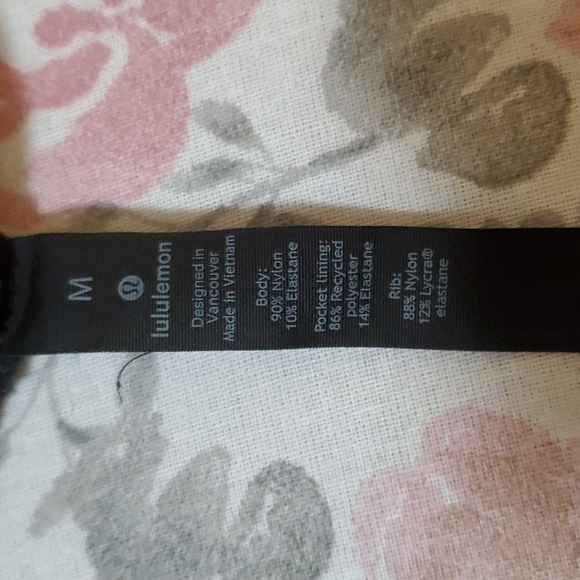 Lululemon casual fit pants, size M - Picture 8 of 11